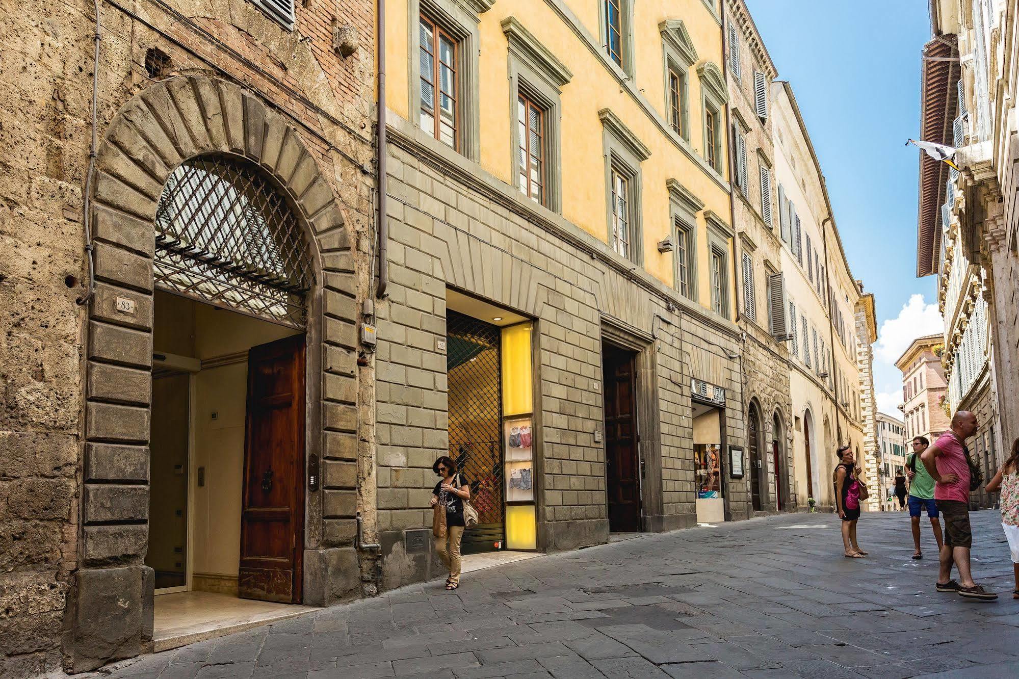 Relais Degli Angeli Residenza D'Epoca Bed & Breakfast Siena Luaran gambar
