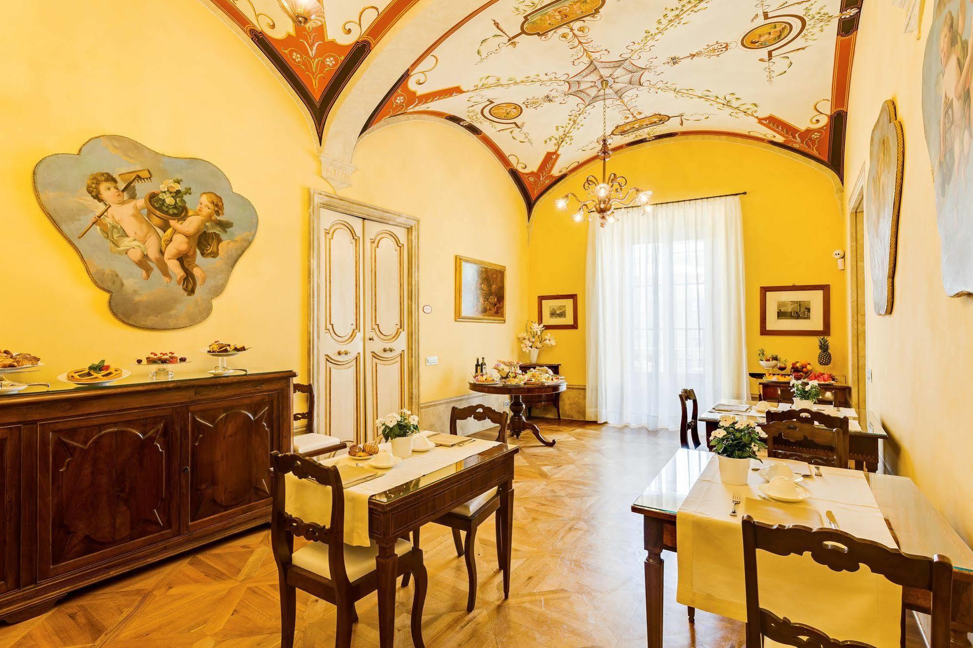Relais Degli Angeli Residenza D'Epoca Bed & Breakfast Siena Luaran gambar